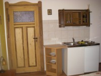 Kleinküche mit Kühlschrank